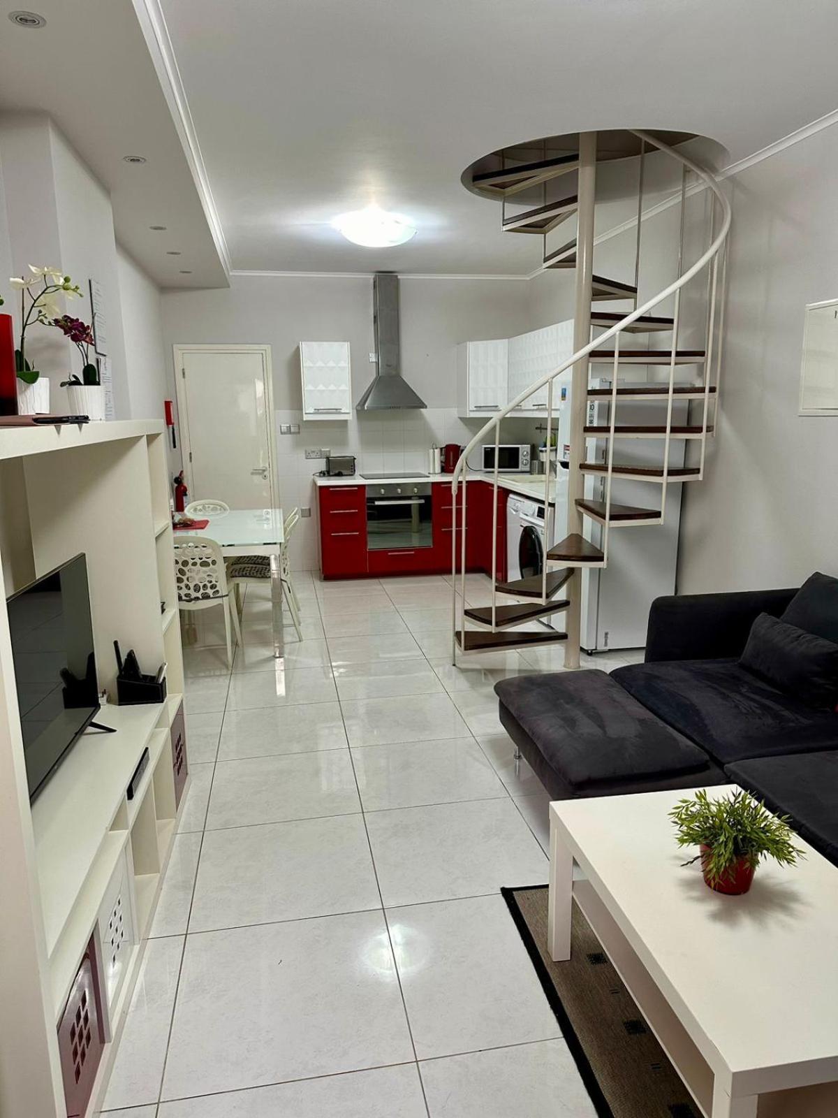 Galatex Beach Apartment Lemesós Eksteriør bilde
