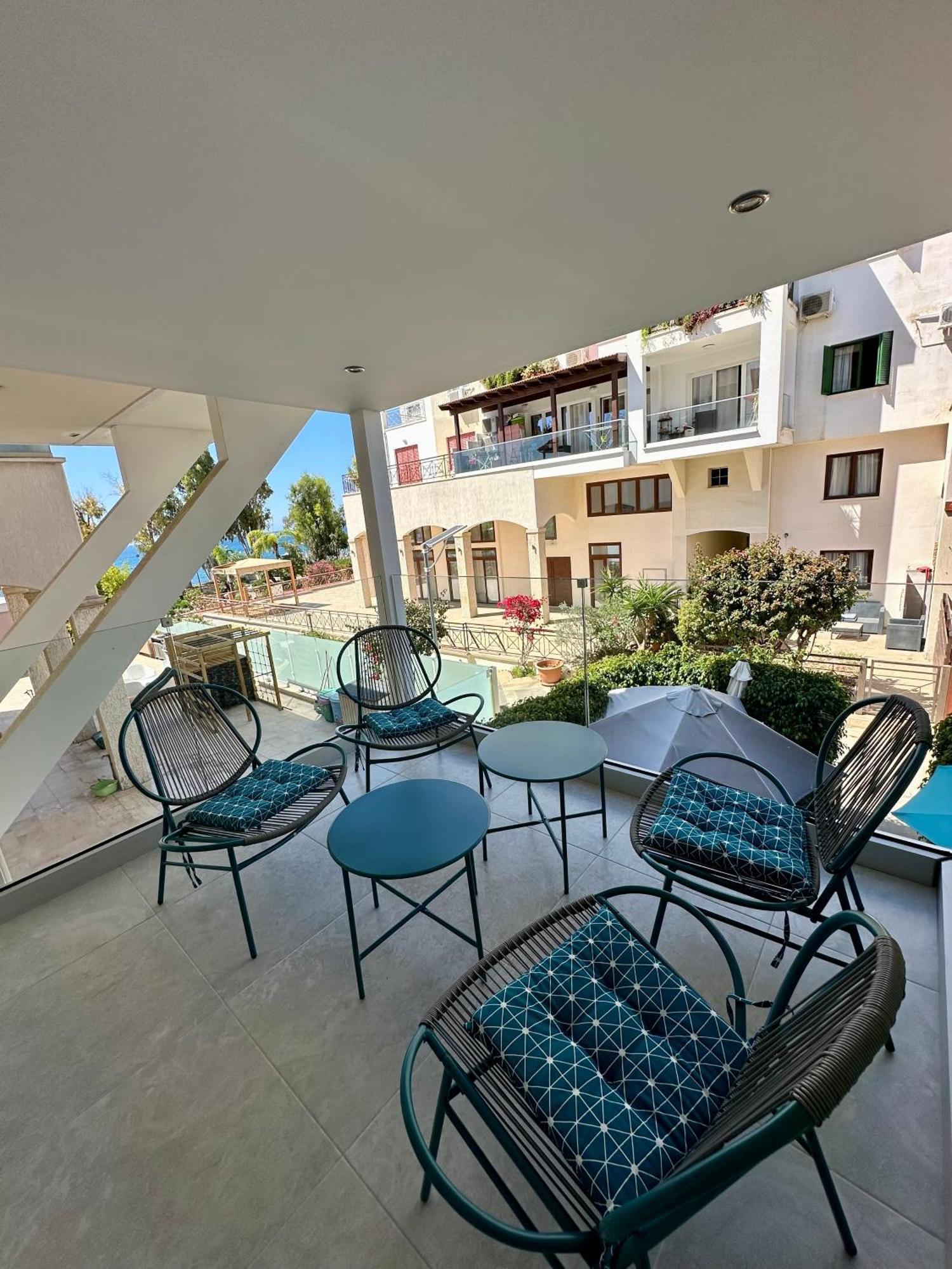 Galatex Beach Apartment Lemesós Eksteriør bilde