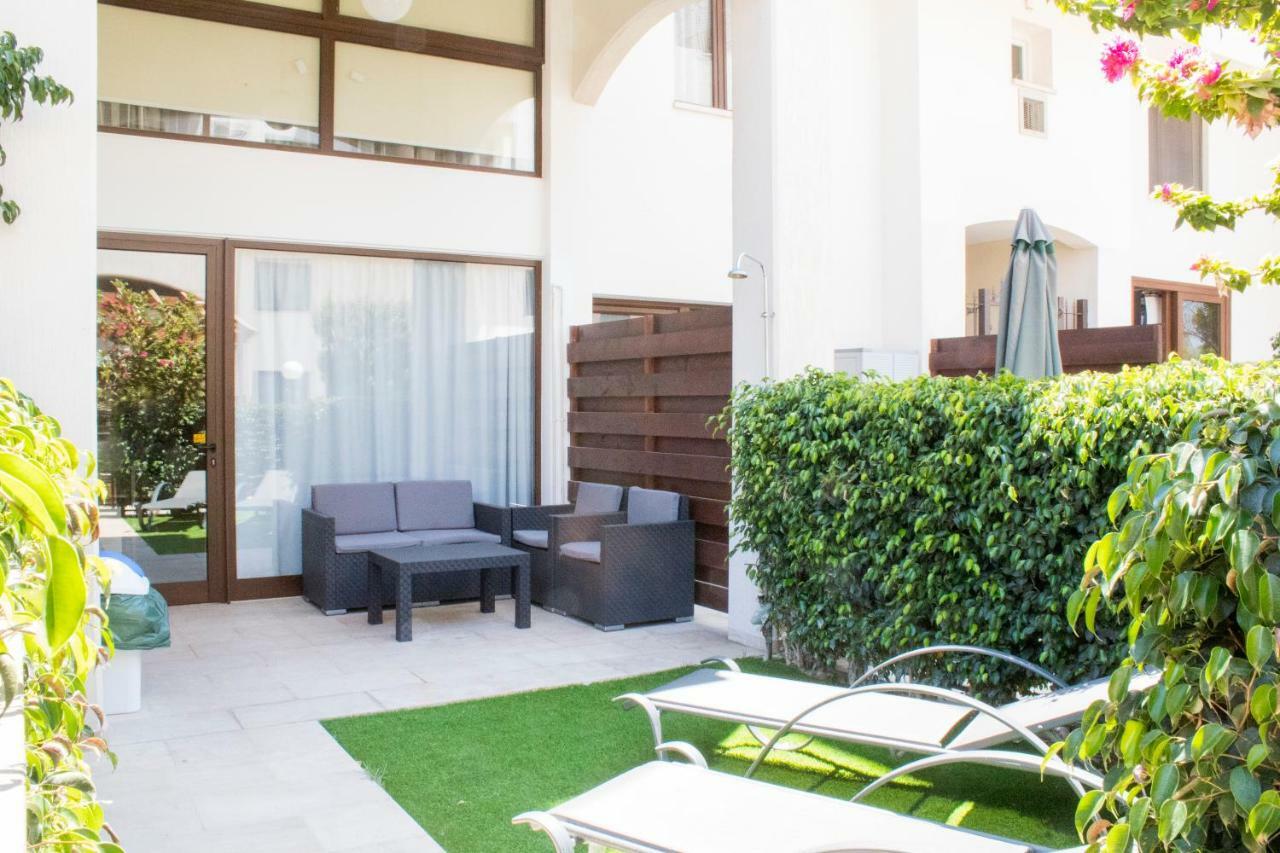 Galatex Beach Apartment Lemesós Eksteriør bilde