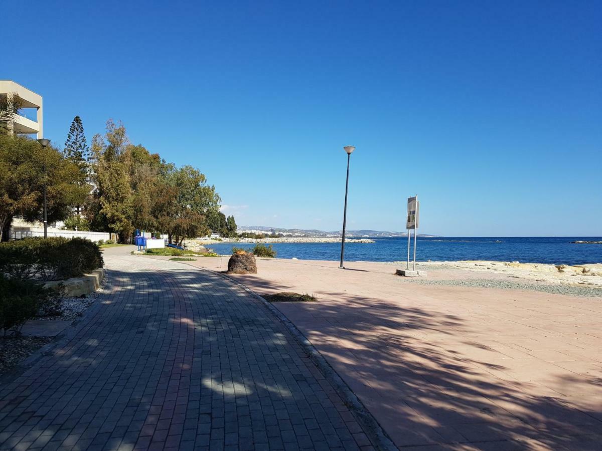 Galatex Beach Apartment Lemesós Eksteriør bilde