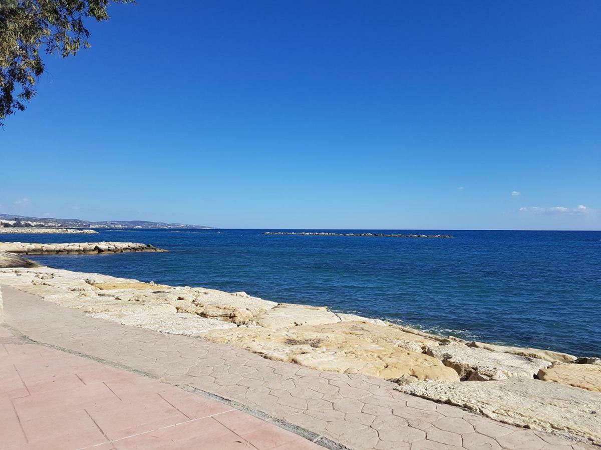 Galatex Beach Apartment Lemesós Eksteriør bilde