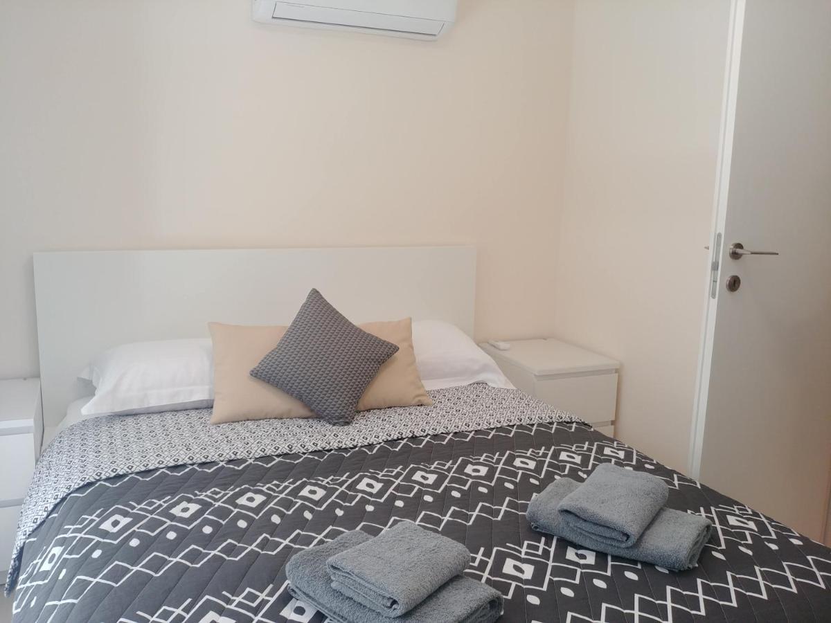 Galatex Beach Apartment Lemesós Eksteriør bilde